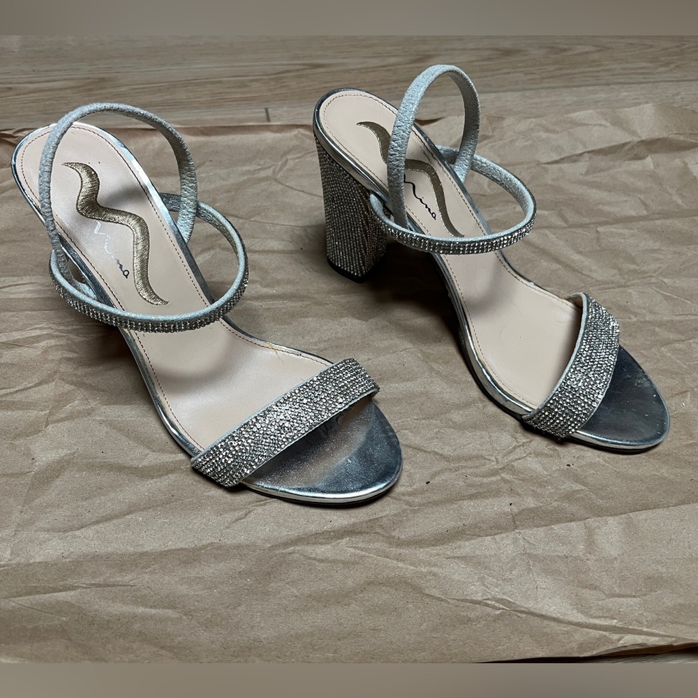 Nina Glittering Silver Block Heels Size 7.5